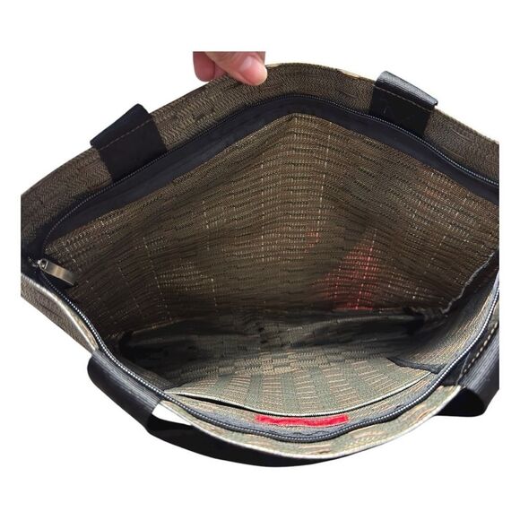 NWT Alan Stuart Black and Brown Large Tote Bag with zipper - Picture 4 of 9